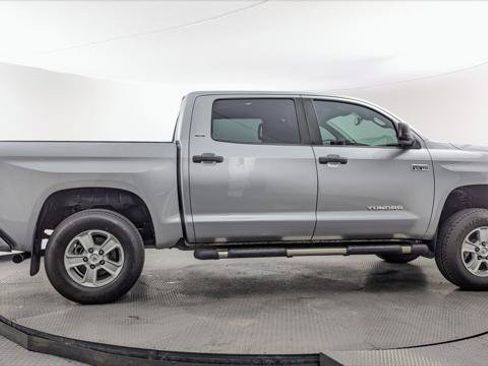 Used 2021 Toyota Tundra SR5 RWD image 9