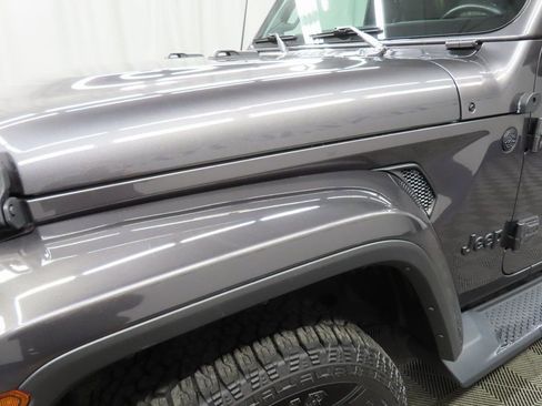 Used 2021 Jeep Wrangler Unlimited Sahara image 41