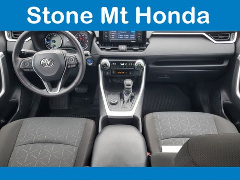 Used 2022 Toyota RAV4 XLE image 15