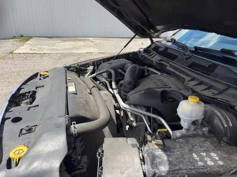 Used 2016 RAM 1500 Laramie AWD/4WD image 21