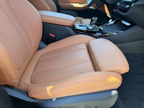 Used 2024 BMW X3 sDrive30i w/ M Sport Package RWD image 23