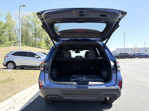 New 2026 Subaru Forester Premium AWD/4WD image 11