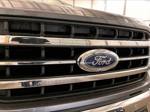 Used 2021 Ford F150 Lariat w/ Equipment Group 501A Mid AWD/4WD image 29