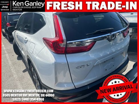 Used 2019 Honda CR-V EX image 8