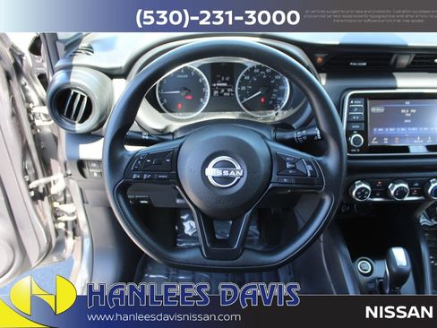 Used 2025 Nissan Kicks Play S FWD image 15