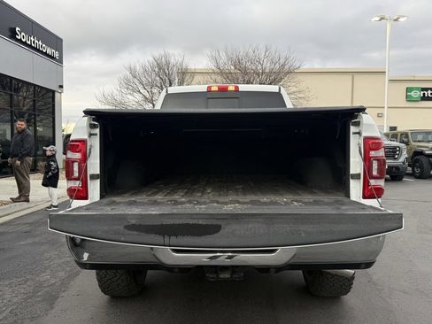 Used 2024 RAM 2500 Laramie image 25