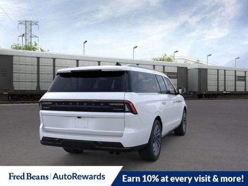 New 2026 Lincoln Navigator L Reserve AWD/4WD image 8