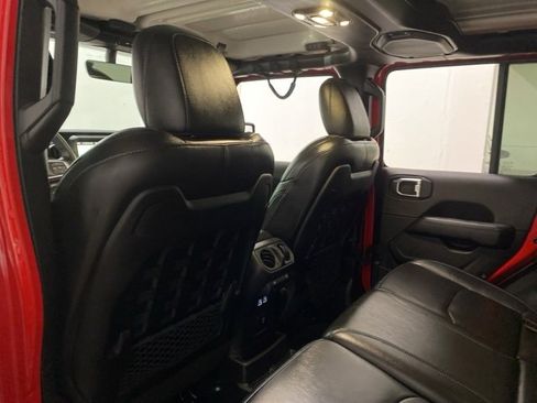 Used 2022 Jeep Wrangler Unlimited Rubicon 4xe w/ Cold Weather Group image 18