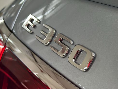 New 2026 Mercedes-Benz E 350 4MATIC Sedan image 9