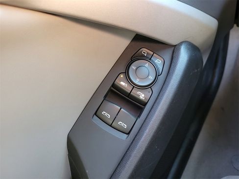 Used 2023 Chevrolet Camaro LT image 22