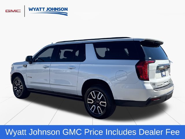 Used 2021 GMC Yukon XL AT4 w/ AT4 Premium Package AWD/4WD image 3