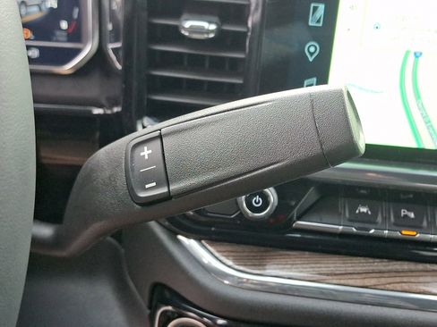 Used 2025 Chevrolet Silverado 1500 LT w/ Z71 Off-Road Package image 15