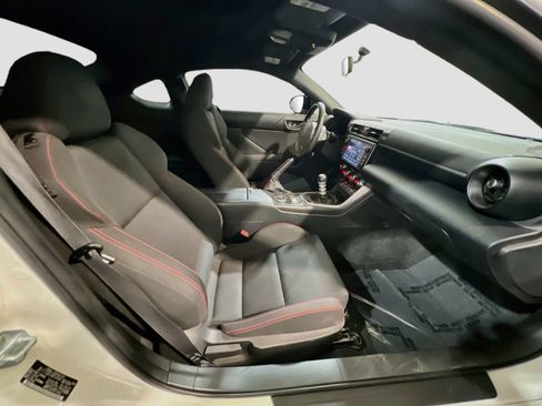 Used 2022 Subaru BRZ Premium RWD image 19