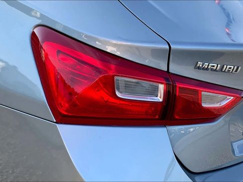 Used 2023 Chevrolet Malibu LT FWD image 27