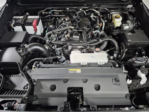 New 2026 Toyota Tacoma SR5 AWD/4WD image 8