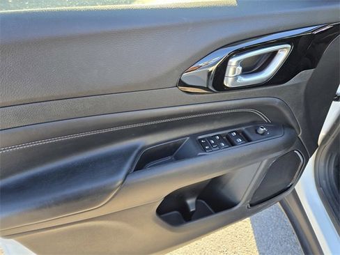 Used 2023 Buick Encore GX Select image 21