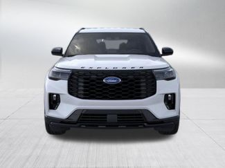 New 2026 Ford Explorer ST-Line video 2