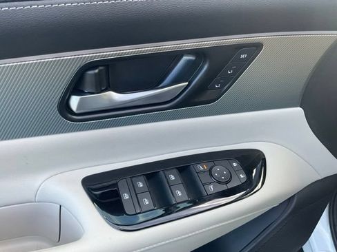 New 2026 Nissan Murano SL w/ Comfort Package AWD/4WD image 12