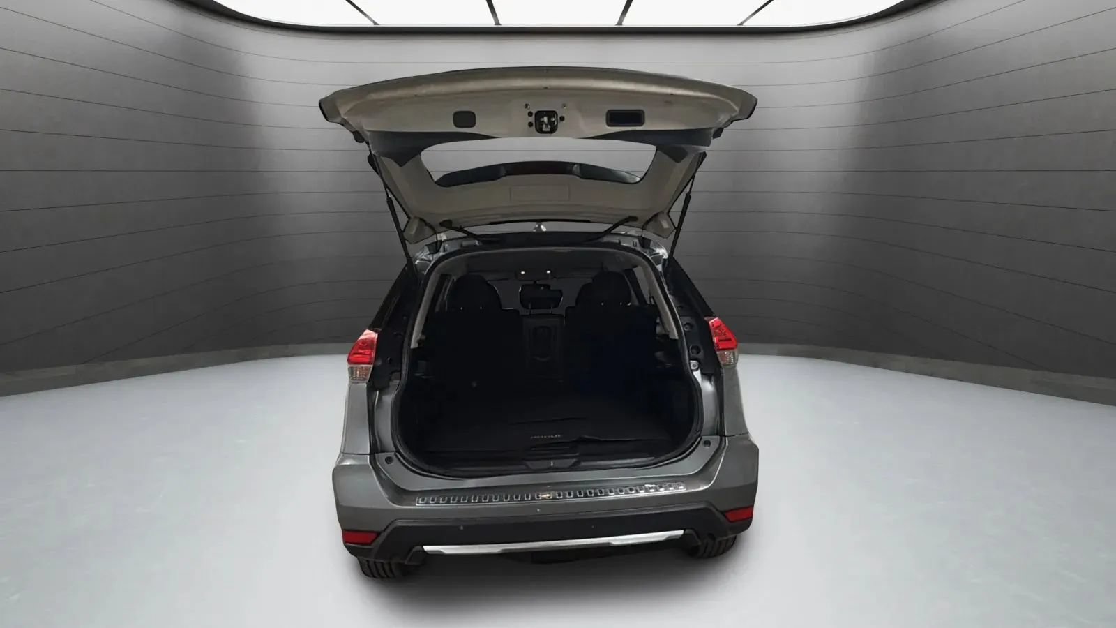 Used 2017 Nissan Rogue SV FWD image 9