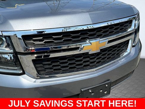 Used 2018 Chevrolet Tahoe LT w/ Luxury Package RWD image 33