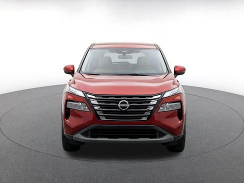 Used 2025 Nissan Rogue SV AWD/4WD image 2