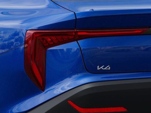 New 2025 Kia K4 LXS image 11