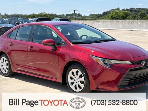 Used 2025 Toyota Corolla LE FWD image 1