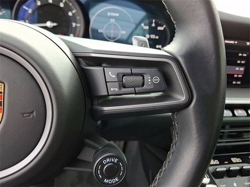 Used 2021 Porsche 911 Carrera image 22