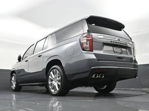 Used 2021 Chevrolet Suburban High Country AWD/4WD image 27