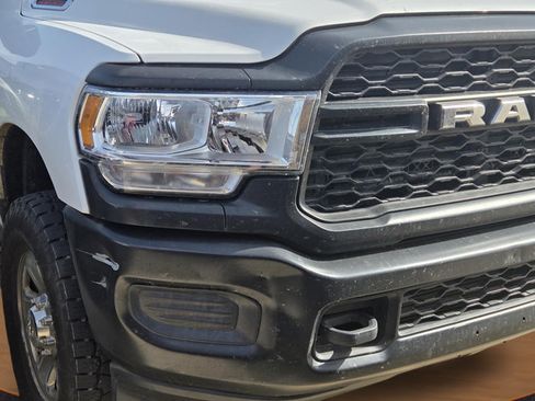 Used 2020 RAM 2500 Tradesman AWD/4WD image 2