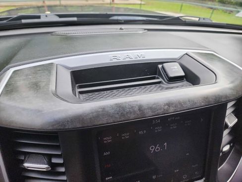 Used 2019 RAM 2500 Big Horn AWD/4WD image 23