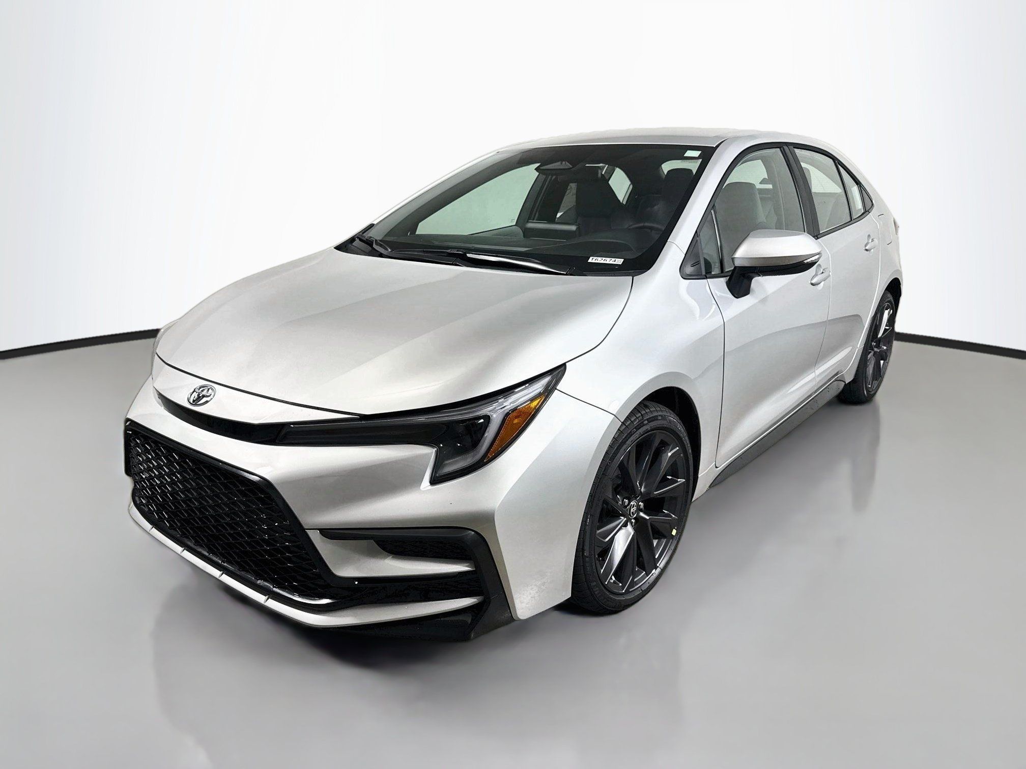 New 2026 Toyota Corolla SE FWD image 3