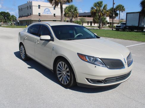 Used 2014 Lincoln MKS w/ Equipment Group 101A FWD image 26