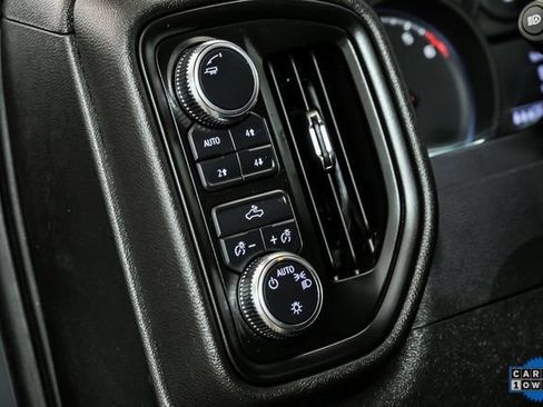 Certified 2025 GMC Sierra 1500 Pro w/ Pro Value Package image 15