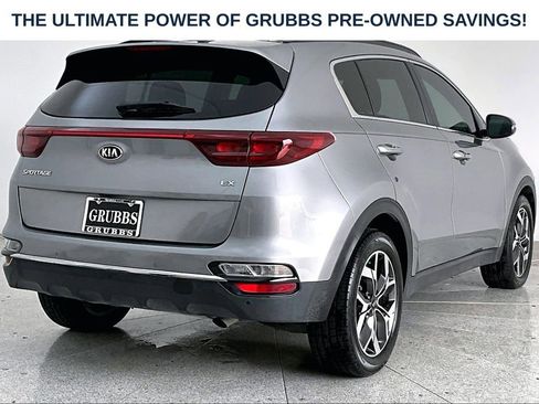 Used 2020 Kia Sportage EX w/ EX Technology Package FWD image 2