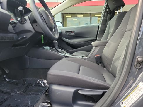 Used 2024 Toyota Corolla LE FWD image 16