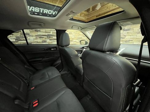 Used 2024 Mitsubishi Eclipse Cross SEL AWD/4WD image 30