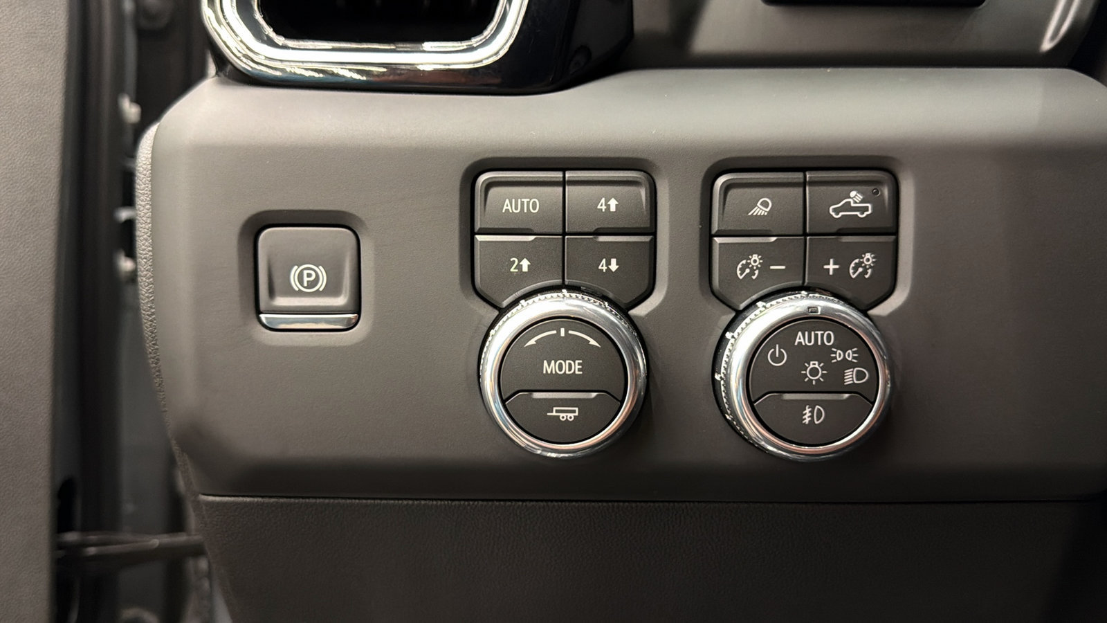Used 2026 GMC Sierra 1500 Denali Ultimate AWD/4WD image 31