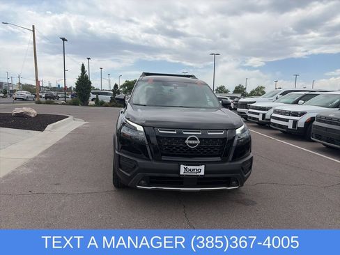 Used 2024 Nissan Pathfinder Rock Creek AWD/4WD image 9