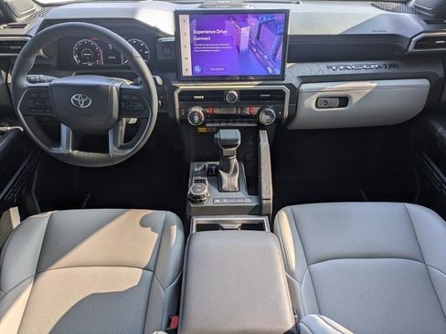 Used 2025 Toyota Tacoma Limited image 15