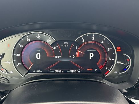 Used 2017 BMW 540i xDrive image 22