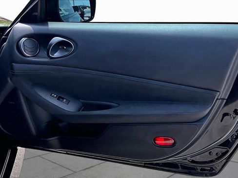 Used 2024 Nissan Z Performance w/ Floor Mat Package RWD image 23
