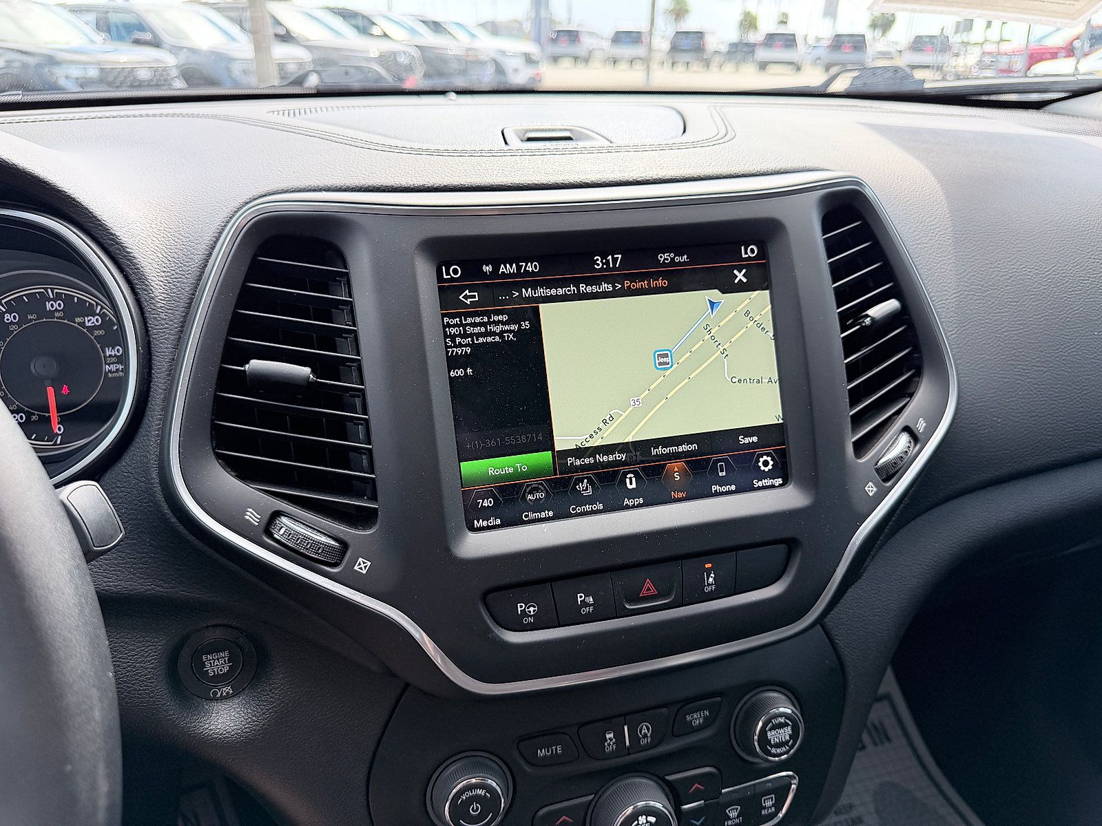 Used 2023 Jeep Cherokee Altitude Lux AWD/4WD image 33
