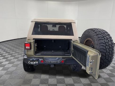 Used 2025 Jeep Wrangler Sport AWD/4WD image 14