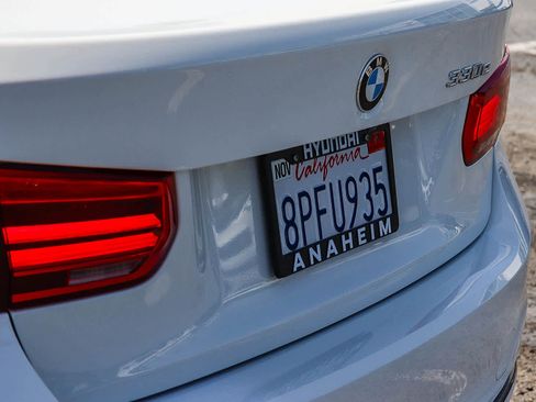 Used 2018 BMW 330e RWD image 10