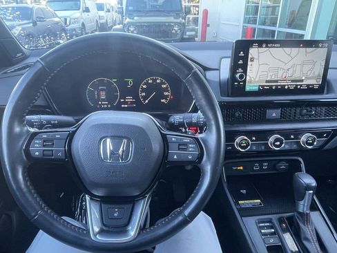 Used 2024 Honda CR-V Sport Touring image 12