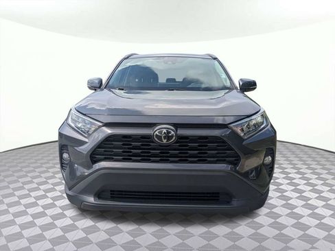 Used 2021 Toyota RAV4 XLE FWD image 7