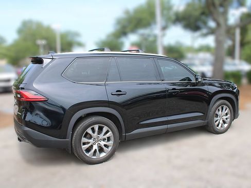Used 2024 Toyota Grand Highlander AWD Hybrid image 6