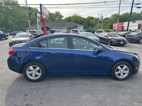 Used 2013 Chevrolet Cruze LT FWD image 3