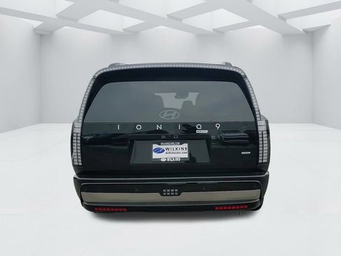 New 2026 Hyundai Ioniq 9 Calligraphy image 6